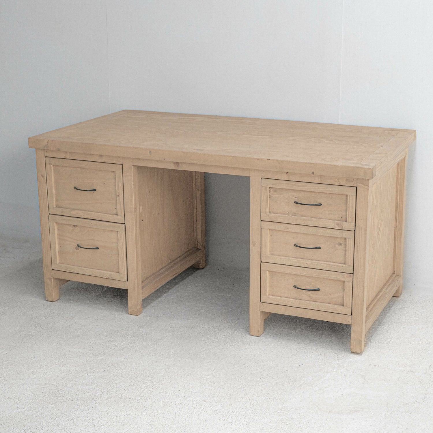 Okavango Desk - 5 Drawers