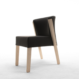 Zambezi Dining Table Round Set