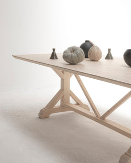 Volta Boardroom Table