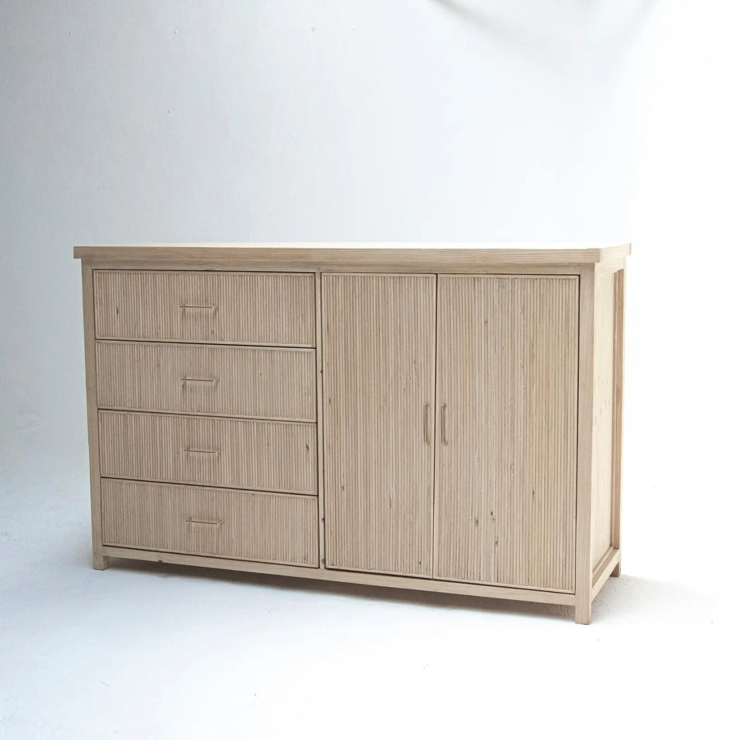 Lake Turkana Sideboard 4 Drawer 2 Door